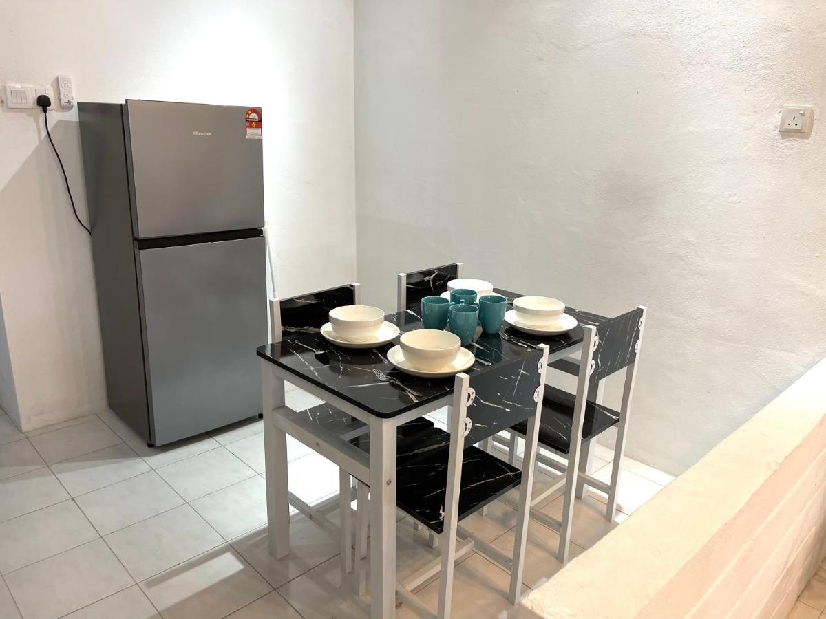Entire Cozy Home 16 • 3 Bedroom @ Alma บูกิต เมอร์ตาจัม ภายนอก รูปภาพ