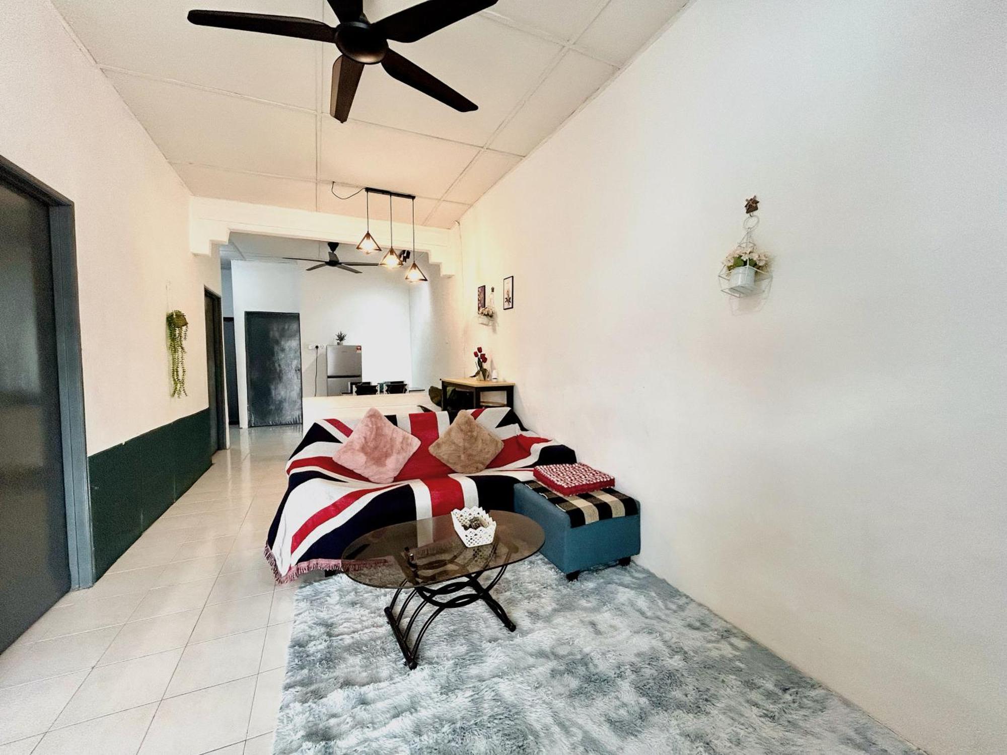 Entire Cozy Home 16 • 3 Bedroom @ Alma บูกิต เมอร์ตาจัม ภายนอก รูปภาพ